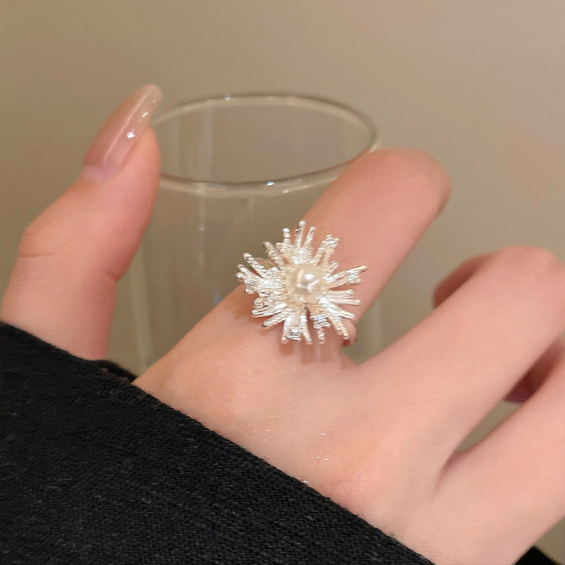 Pearl Firework New Niche Open-End Ring For Women