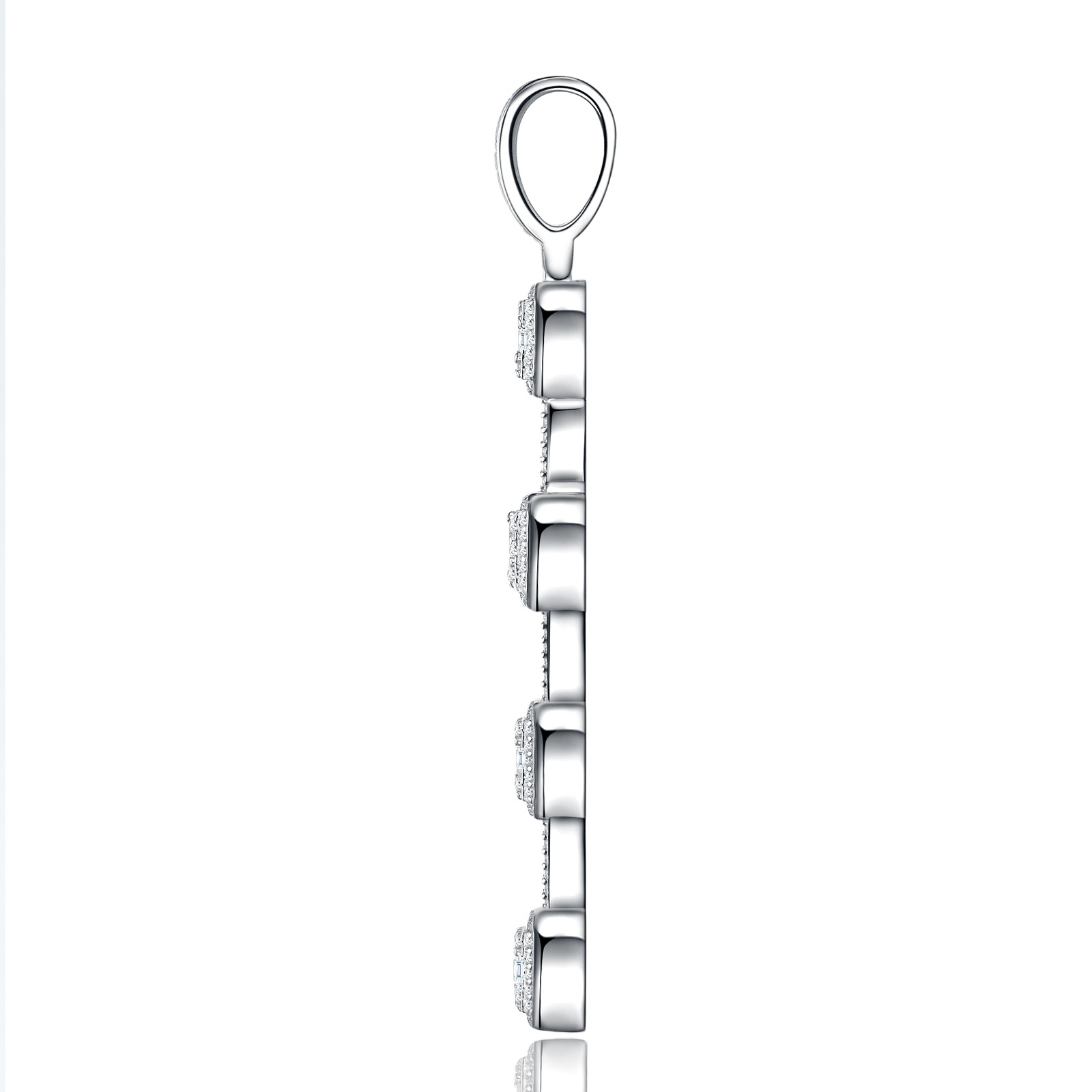 A Luxurious And Fashionable Minimalist Jewelry Pendant Necklace Featuring Top-quality Moissanite, Made Of S925 Silver Electroplated With Platinum.