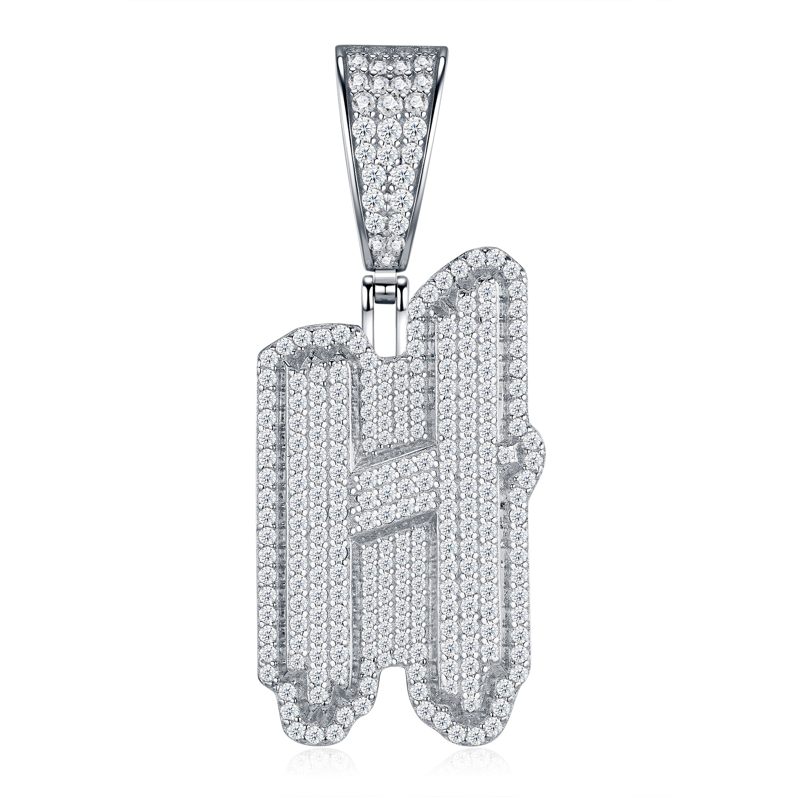 Fashion Design 26 Letters - H Set With Top Quality Morganite. Luxurious Fashion And Luxury Trend Jewelry Silver Pendant Necklace. Made Of S925 Silver Electroplated With Platinum.
