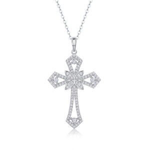 Support – A Luxurious And Fashionable Minimalist Jewelry Pendant Featuring Top-quality Moissanite Set In A Silver Necklace With S925 Silver Electroplated Over Platinum.