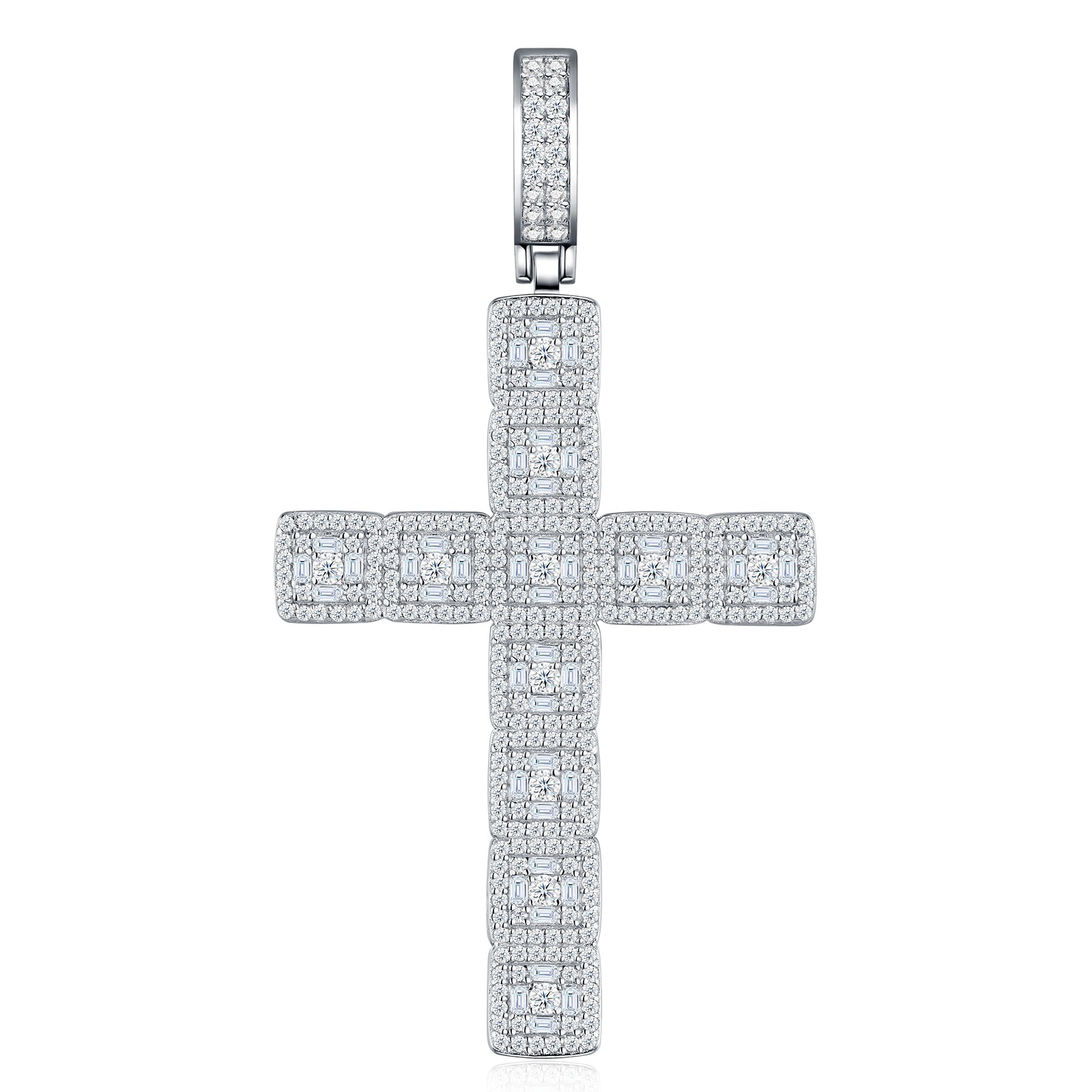 A Luxurious And Fashionable Minimalist Jewelry Pendant Necklace Featuring Top-quality Moissanite, Made Of S925 Silver Electroplated With Platinum.