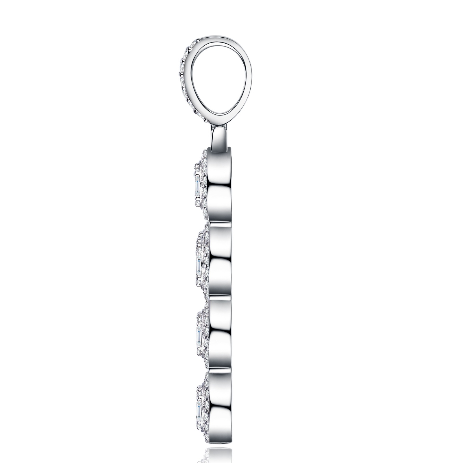 A Luxurious And Fashionable Minimalist Jewelry Pendant Necklace Featuring Top-quality Moissanite, Made Of S925 Silver Electroplated With Platinum.