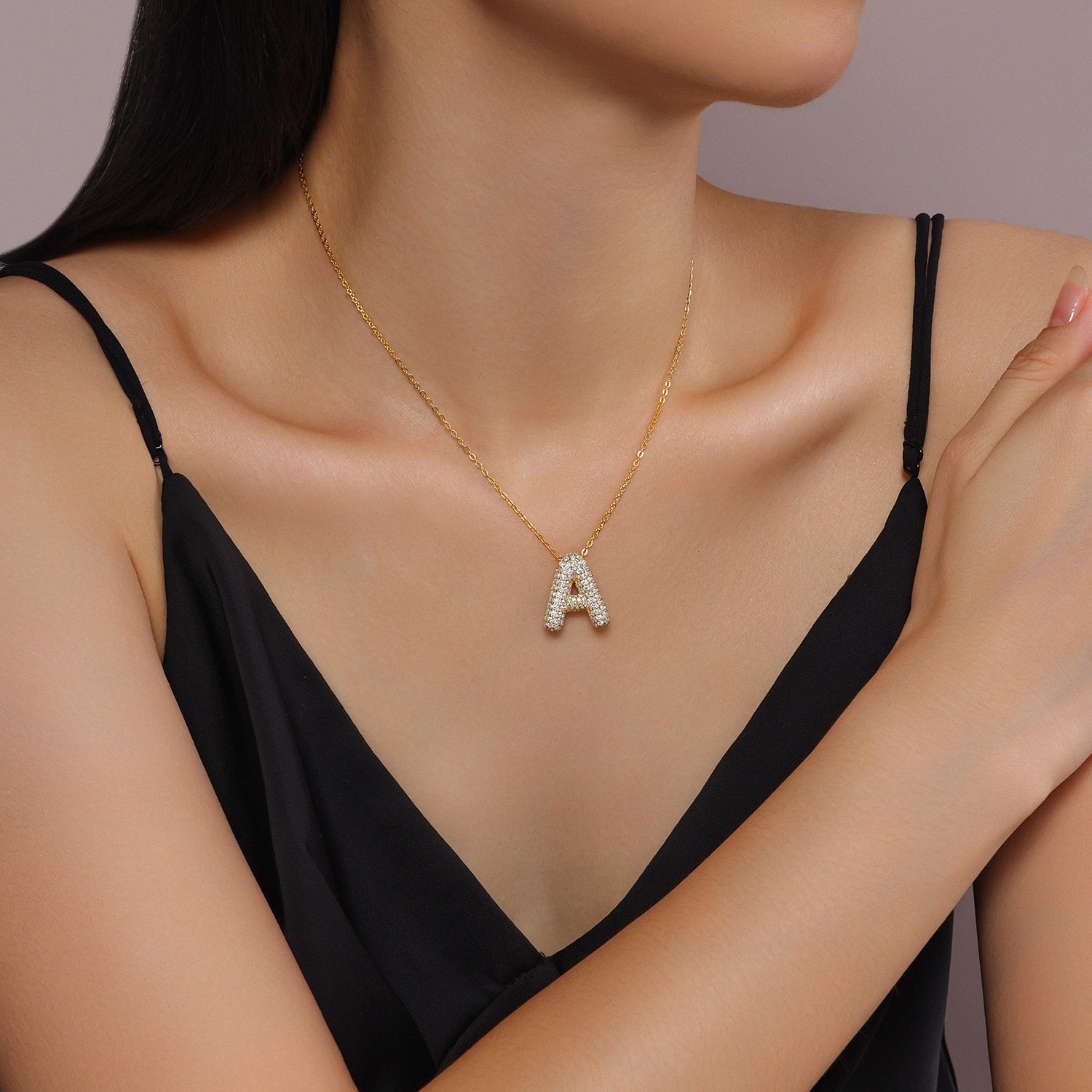 Bubble Letter -Z Luxurious And Fashionable Light Luxury Trend Jewelry Silver Pendant Set With Top-quality Moissanite, Made Of S925 Silver Electroplated With Gold Material.