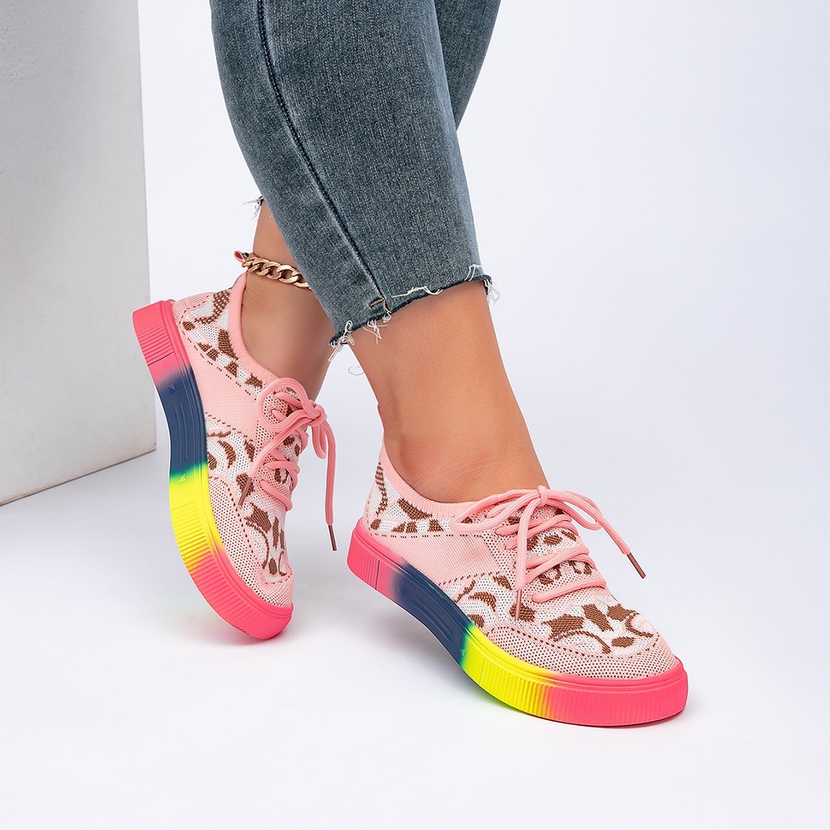 Plus-size Breathable Lace-up Chunky-soled Shoes