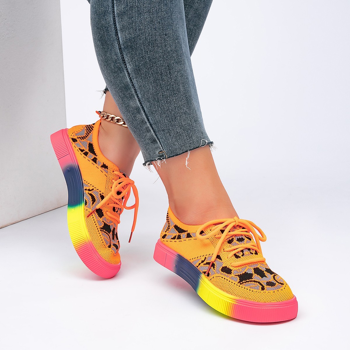 Plus-size Breathable Lace-up Chunky-soled Shoes